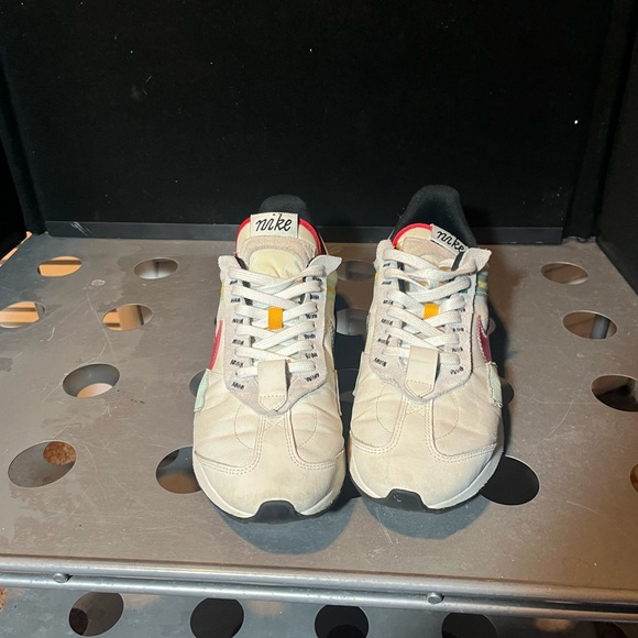 Nike Air Max - Picture 15 of 16